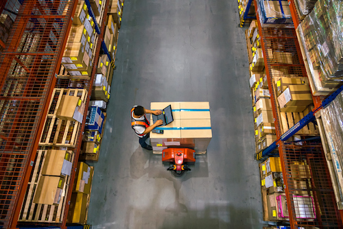 How Data Analytics Can Transform Warehouse Operations